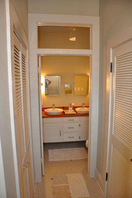 Apartment F - Owners' Apartment, Bathroom | Woodville Lofts & Studios, Mississippi, MS